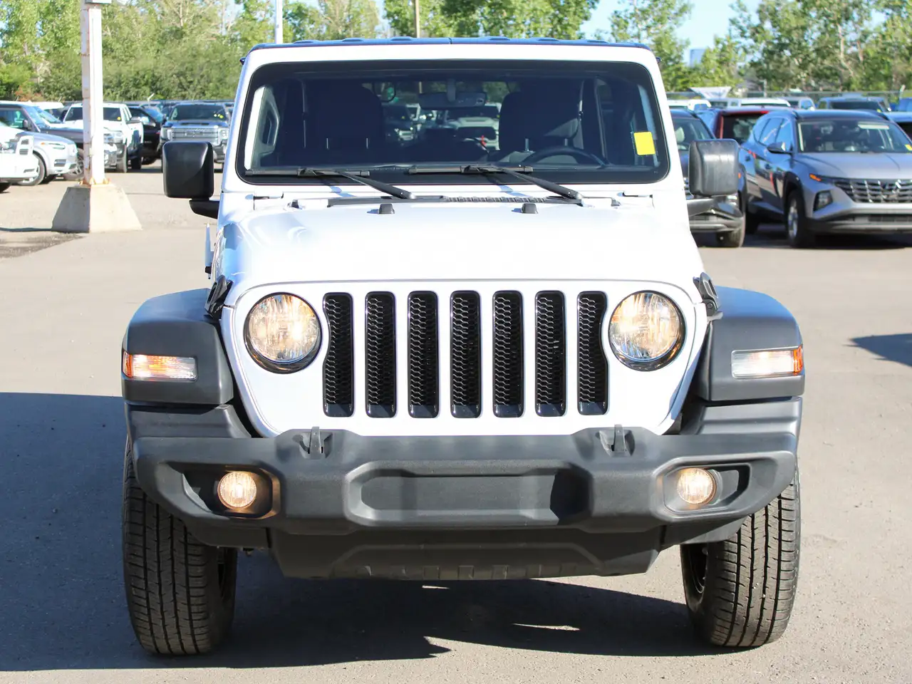 Jeep Wrangler снимка Jeep Wrangler