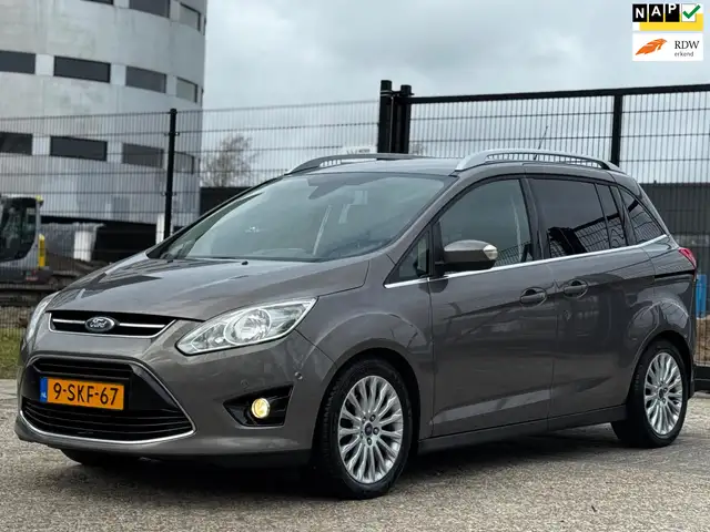 Ford Grand C-Max 1.0 Titanium 7PERS|NAVI|PSENSOR|TREKHAAK|2XSLEUTEL