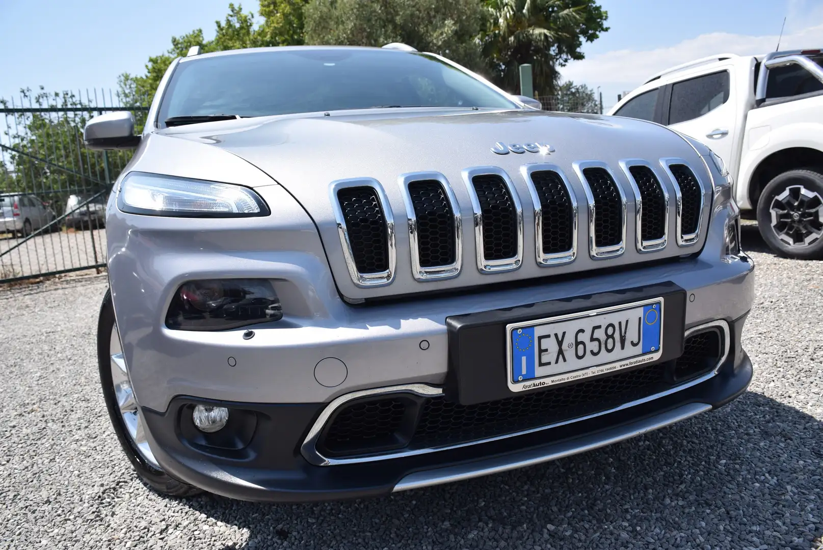 Jeep Cherokee 2.0MJT 140CV 6M 2WD PELLE NAVI SENSORI CAM CRUISE Grigio - 1