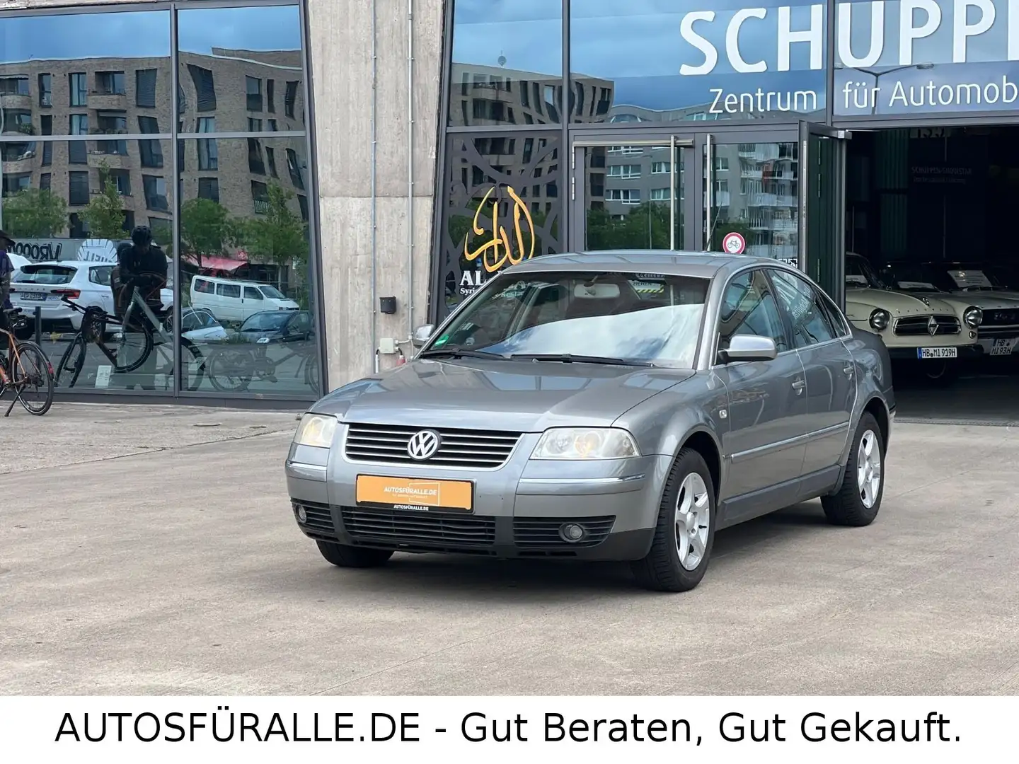 Volkswagen Passat Lim*Trendline*Leder*Klima*Youngtimer*TOP Grijs - 1