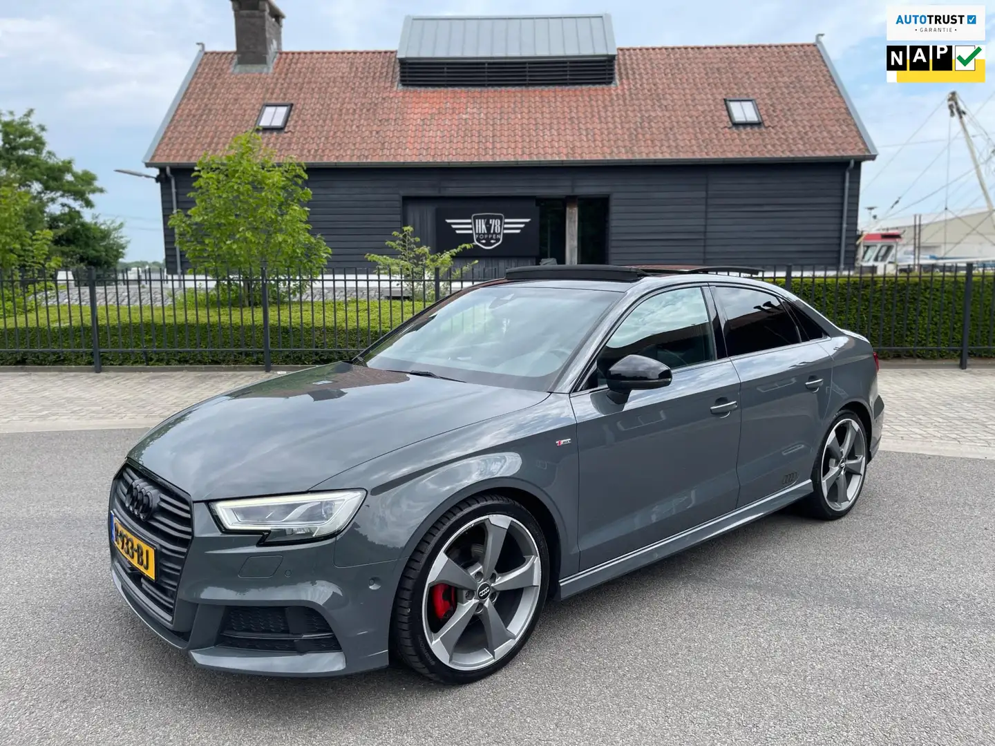 Audi A3 Limousine 1.5 TFSI 3X S-LINE PANO/B&O/CAM/NAVI/ VI Grau - 1