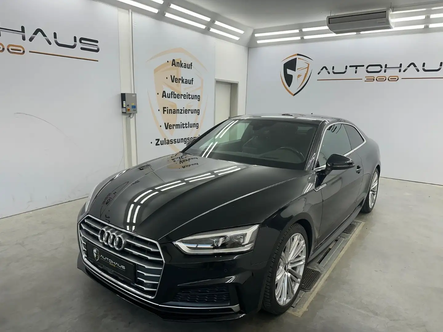 Audi A5 Coupe S-LINE NAVI TEMPO LED KLIMA SHZ MFL RFK Noir - 1