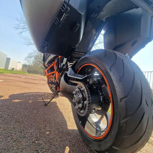 KTM 1290 Super Duke GT - foto 6