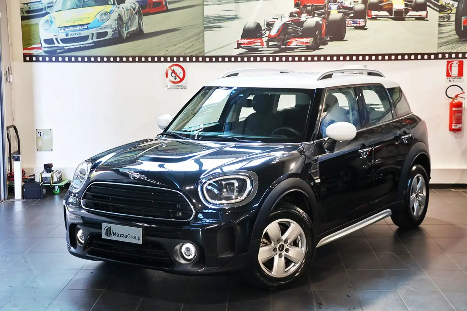 MINI Cooper Countryman 1.5 Essential Auto. - ADAS/VIRUAL/APPLE CARPLAY Schwarz - 1