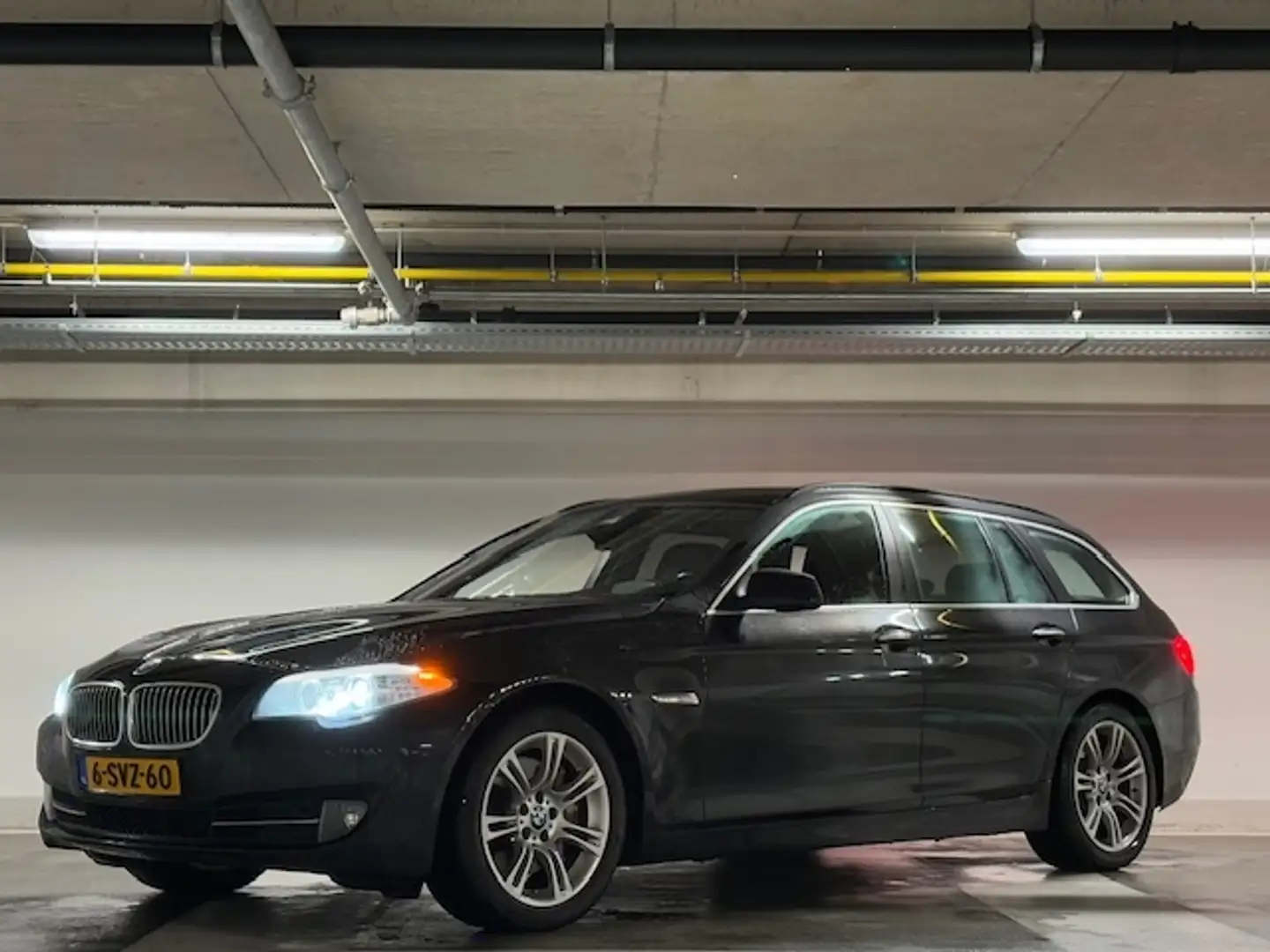 BMW 535 5-serie Touring 535xi High Executive - navi - airc Negro - 1