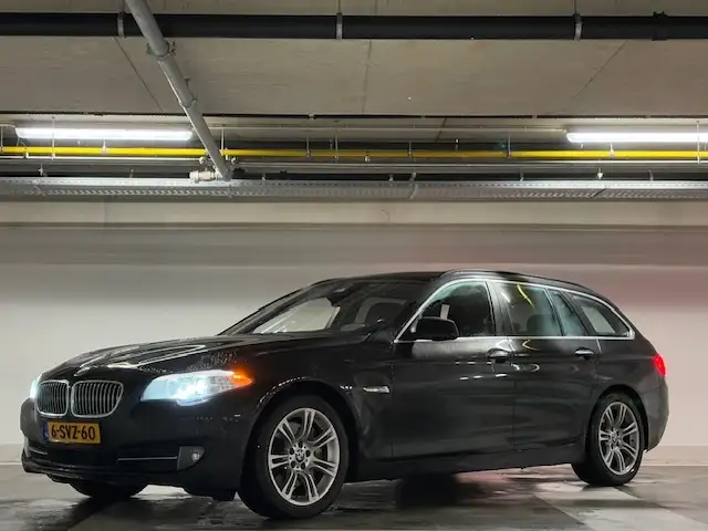 BMW 535 5-serie Touring 535xi High Executive - navi - airc