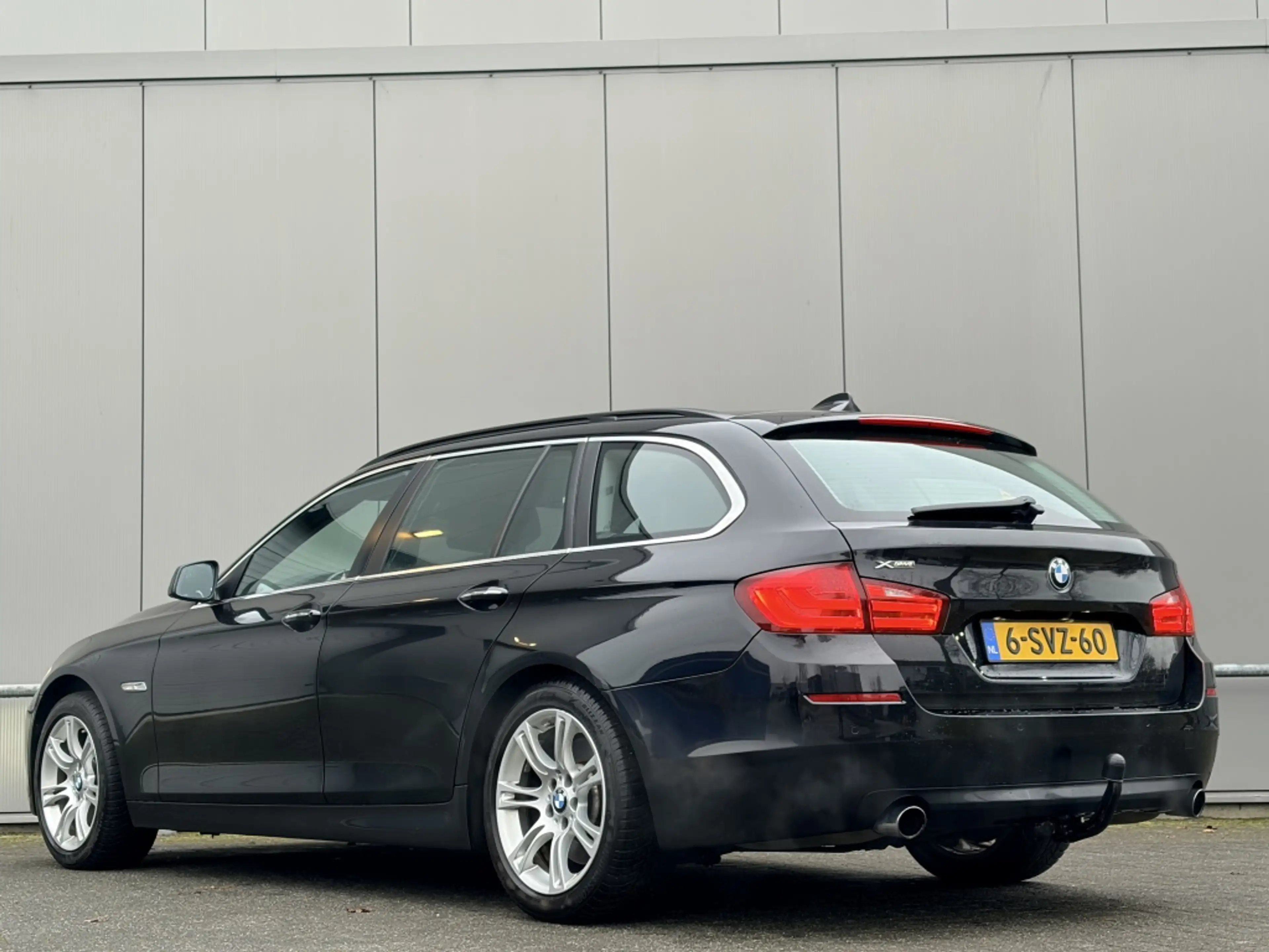 BMW 535 5-serie Touring 535xi High Executive - navi - airc — photo 7
