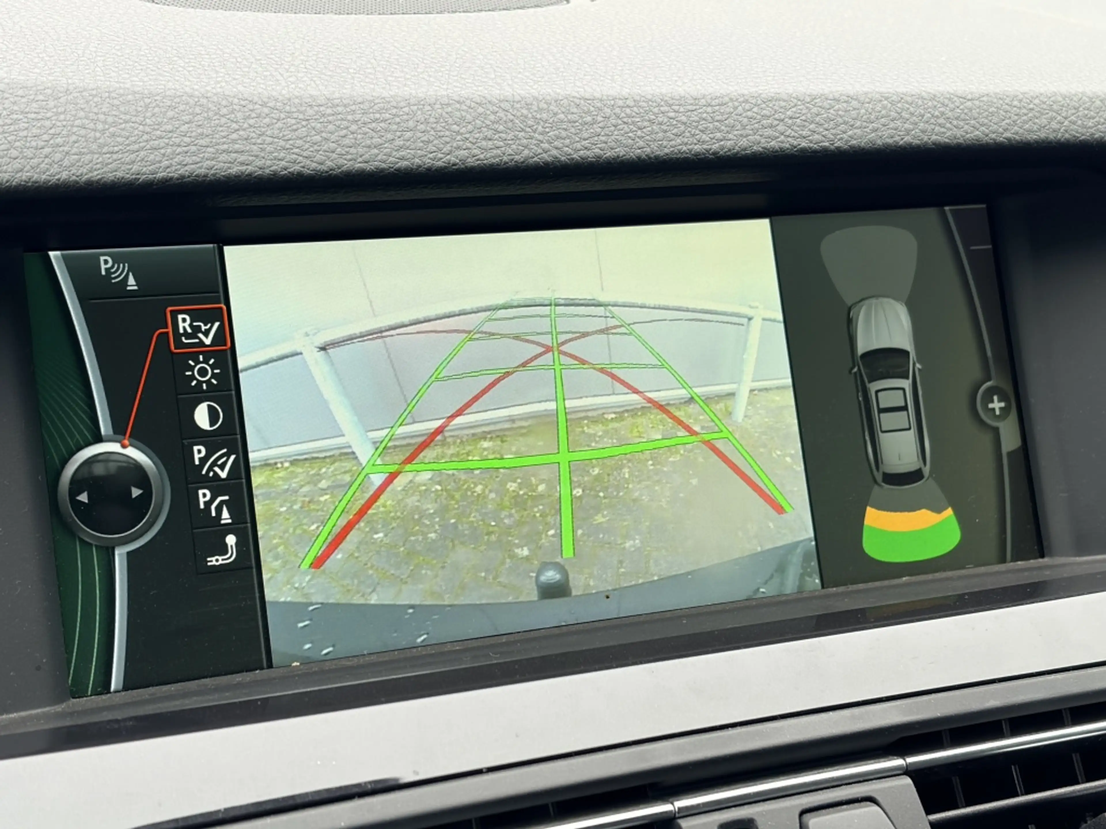 BMW 535 5-serie Touring 535xi High Executive - navi - airc — photo 11