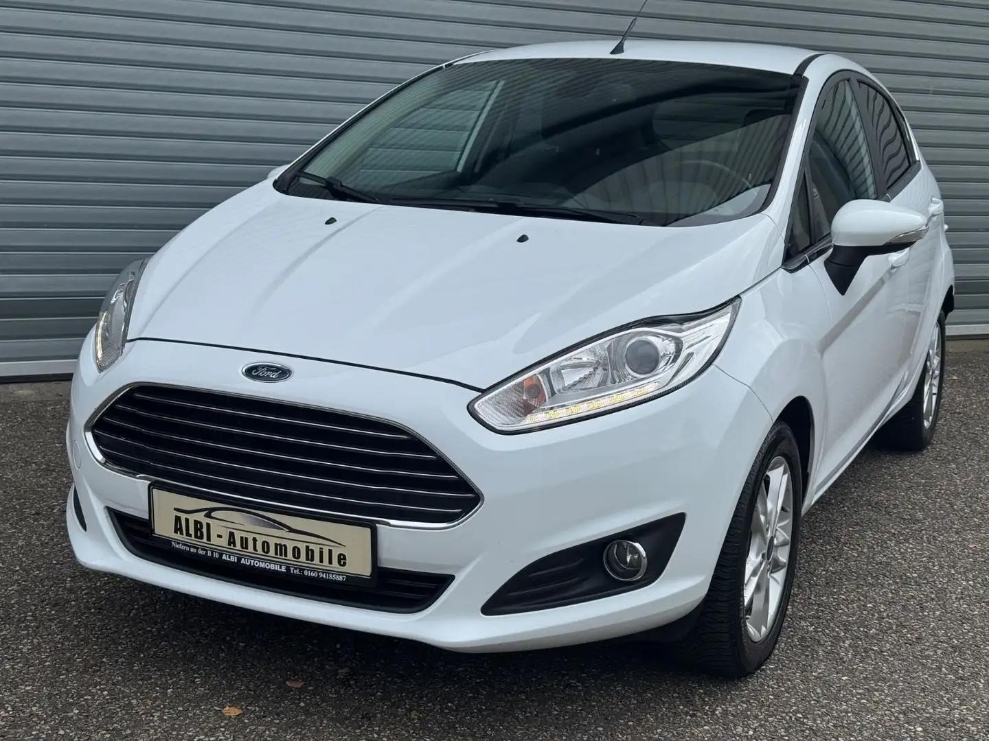 Ford Fiesta Titanium SHZ PDC LM BC *** Weiß - 1
