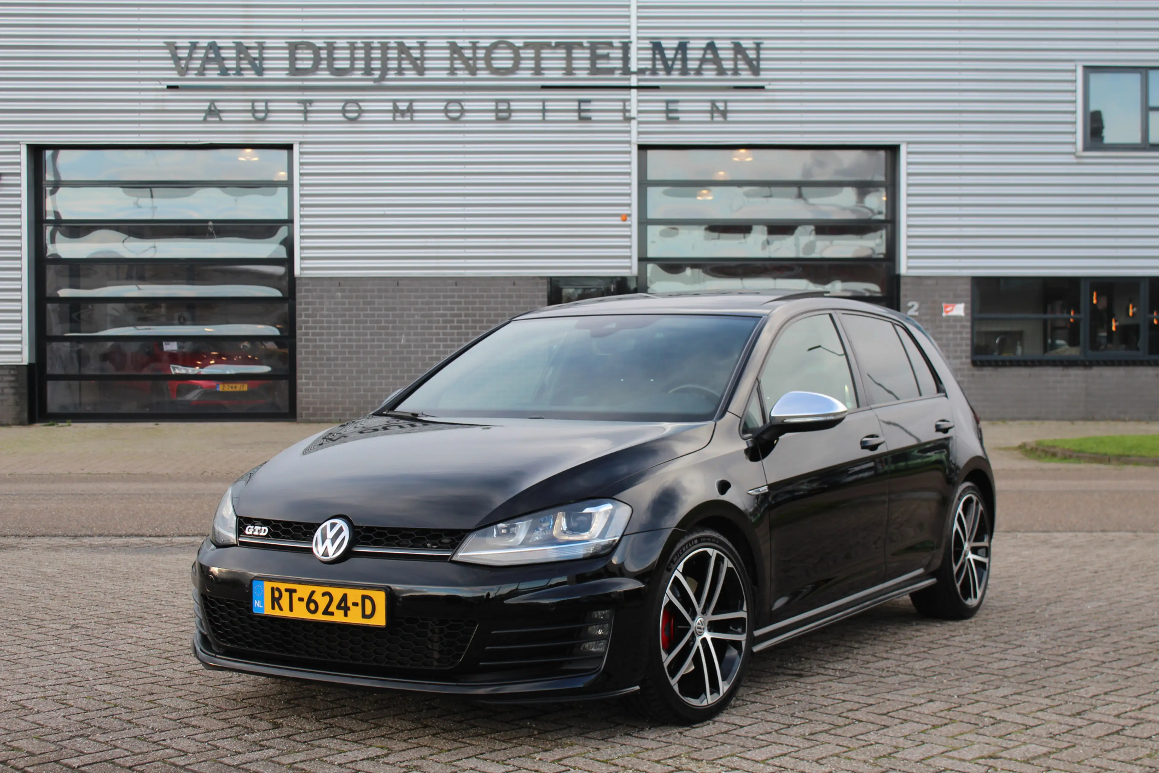 Volkswagen Golf GTD 2.0 TDI / Panoramadak / Led / Stoelverwarming