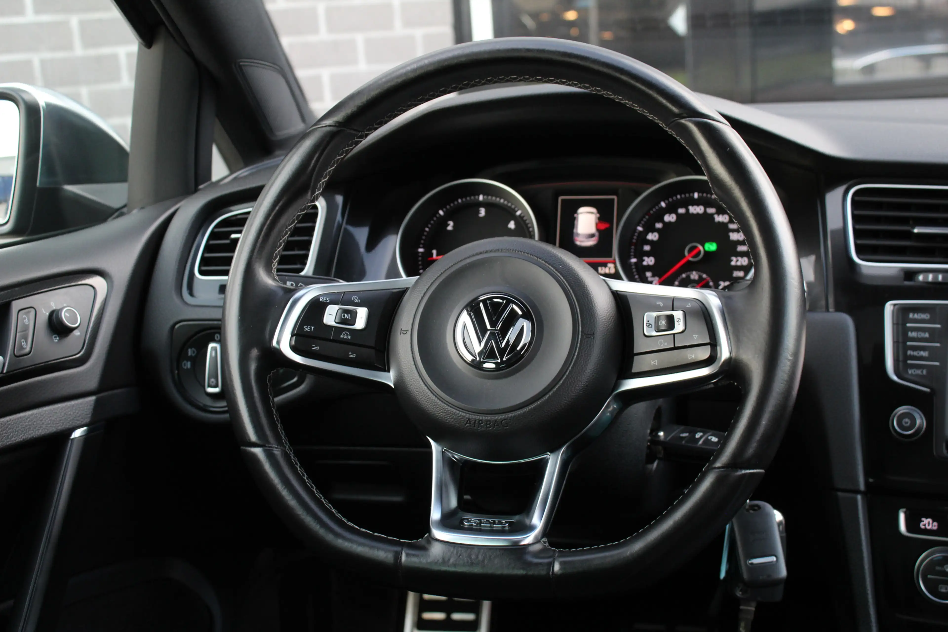 Volkswagen Golf GTD 2.0 TDI / Panoramadak / Led / Stoelverwarming — photo 13