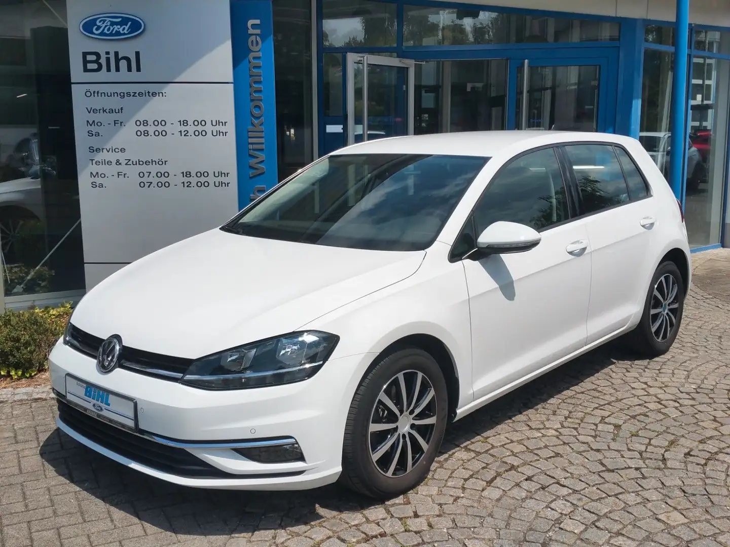 Volkswagen Golf VII Comfortline Klimaautom. Parkpilot ACC Blanc - 2