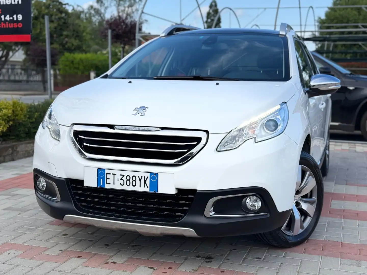 Peugeot 2008 1.6 e-HDi 92 CV Stop&Start ETG6 Allure Bianco - 1