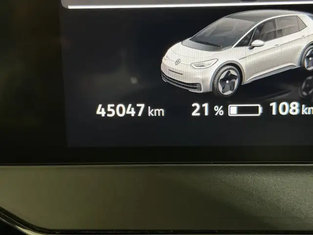 Volkswagen Id.3 view 8
