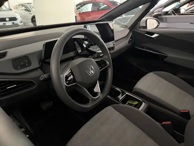 Volkswagen Id.3 view 7