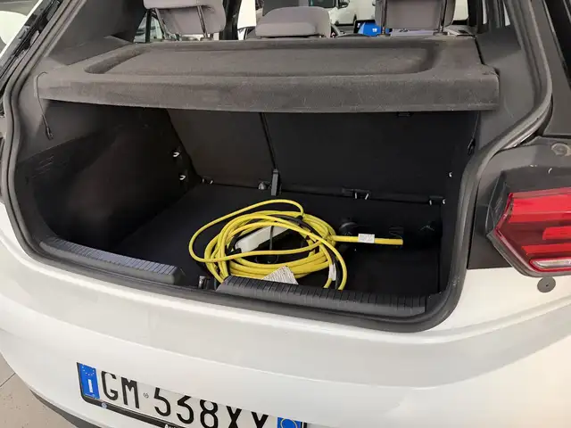 Volkswagen Id.3 view 9