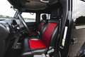 Jeep Wrangler Unlimited 2.8 CRD Sahara Schwarz - thumbnail 31