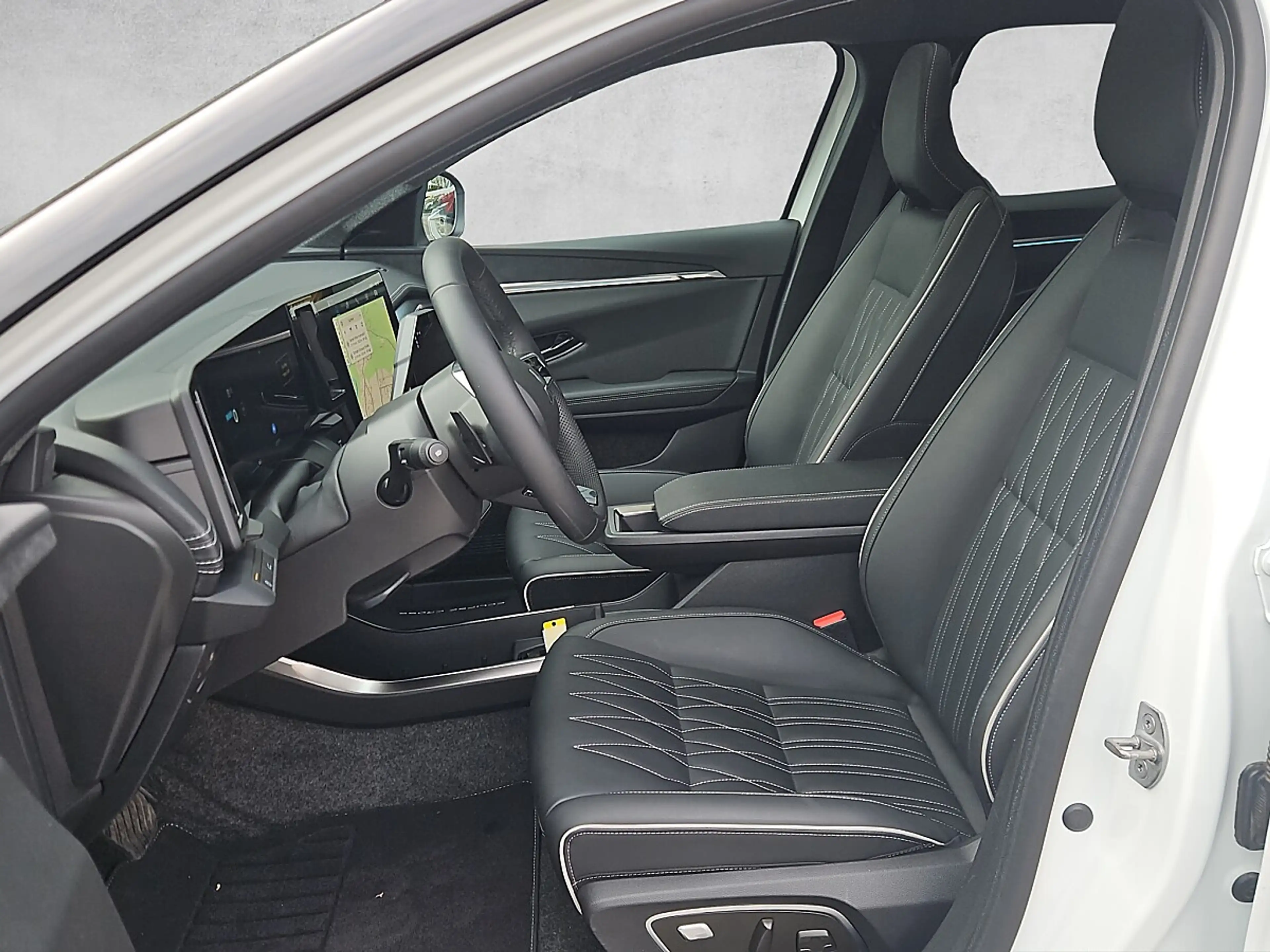 Mitsubishi Eclipse Cross 87kWh BEV Diamond * ab 45.920, — photo 11