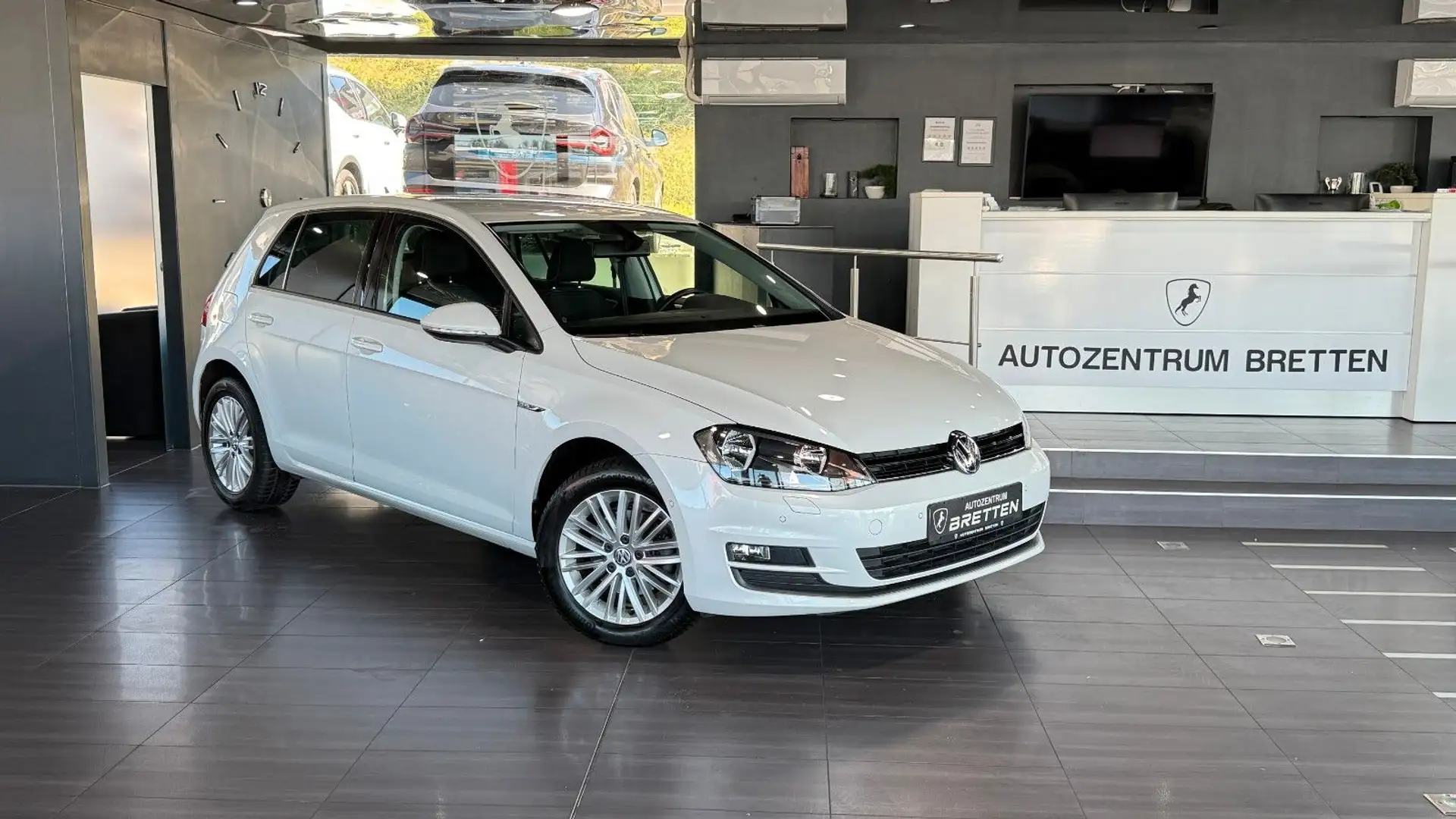 Volkswagen Golf VII Lim. 1.2 TSI DSG*Cup*Navi*Kamera Blanc - 1