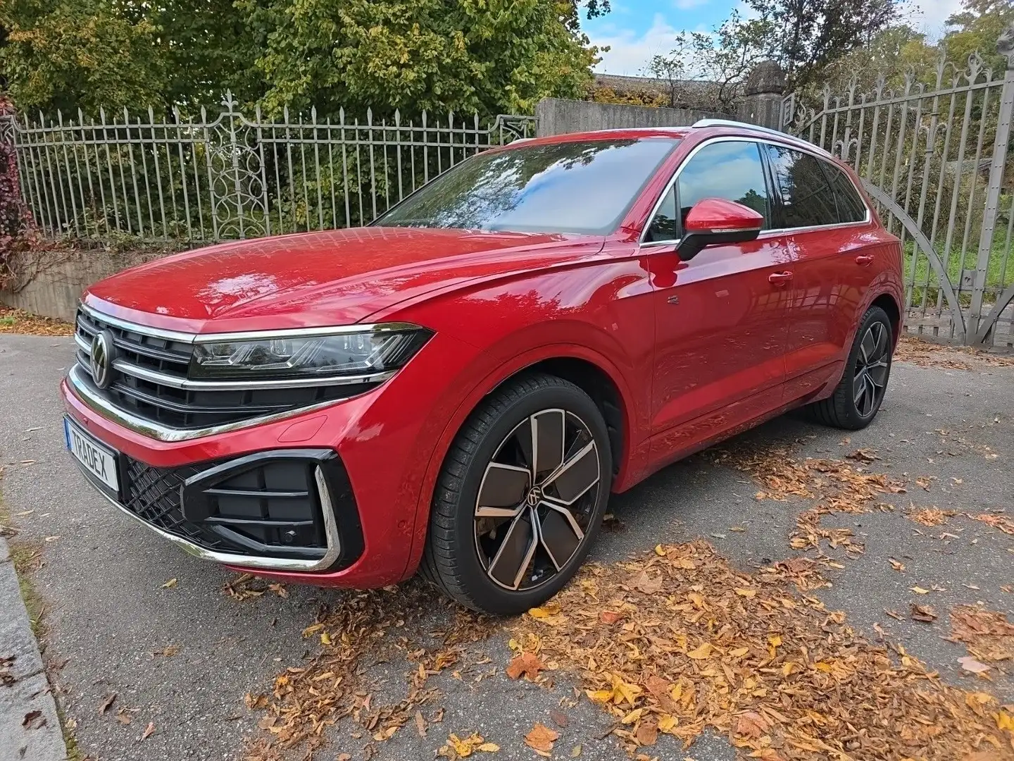 Volkswagen Touareg 3.0 TDI 210 kW 4Motion R-Line Wankstab. Rouge - 1
