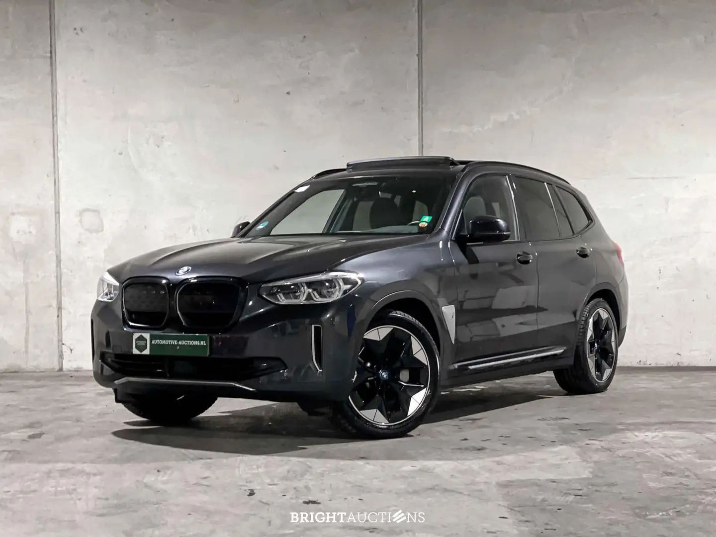 BMW iX3 High Executive 80 kWh Серый - 1