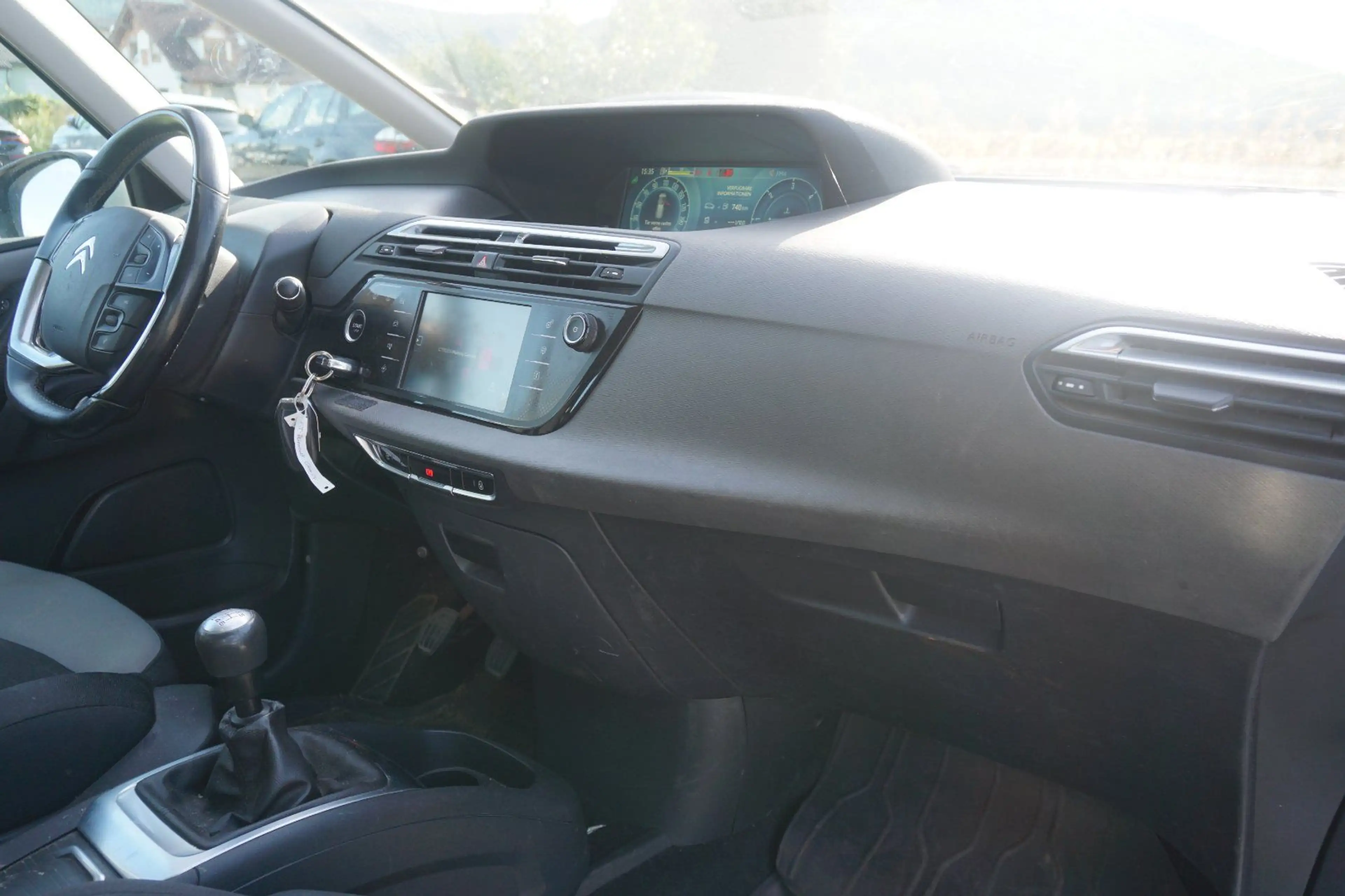 Citroen Grand C4 Picasso Seduction — photo 14
