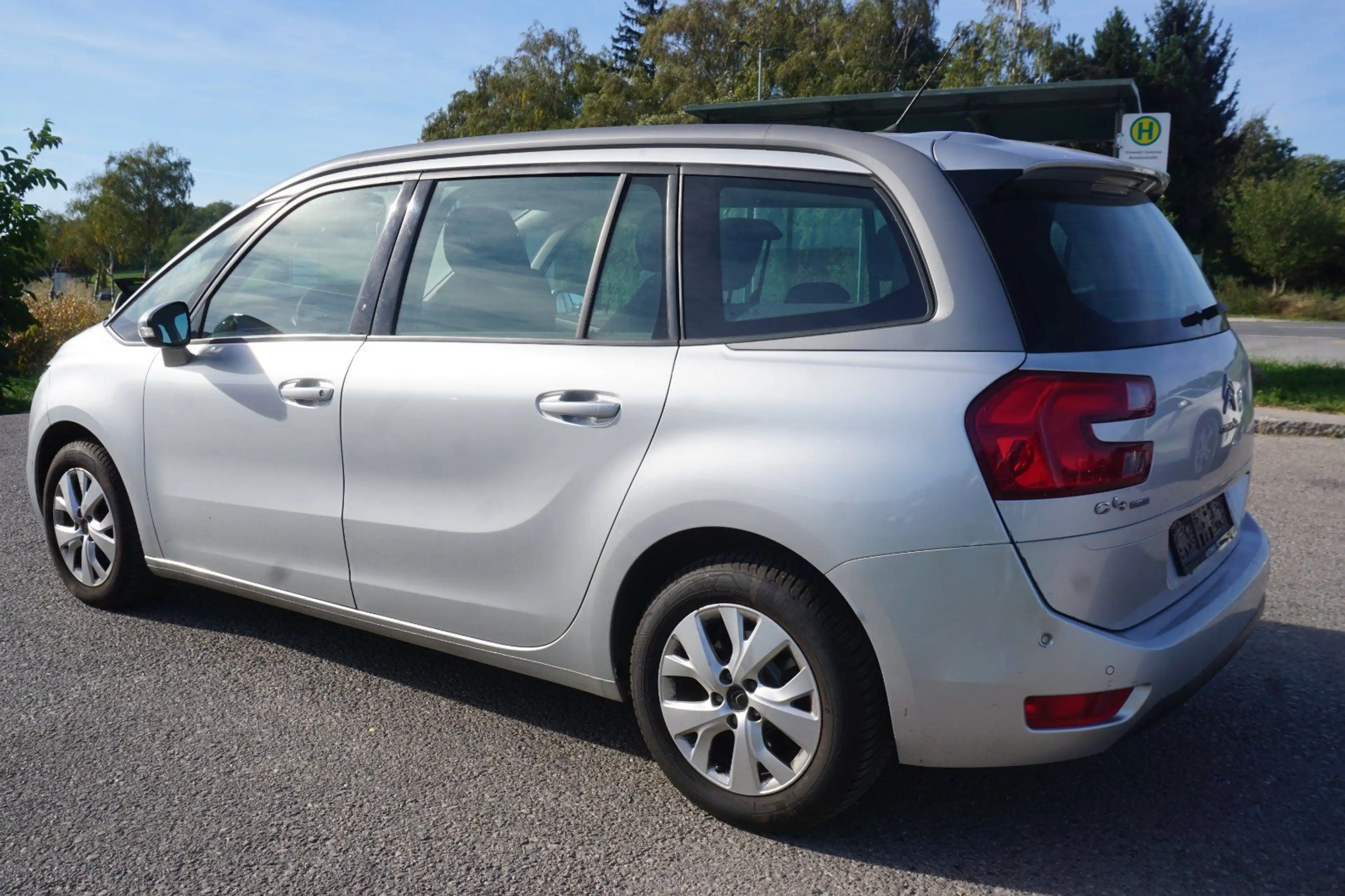 Citroen Grand C4 Picasso Seduction — photo 6