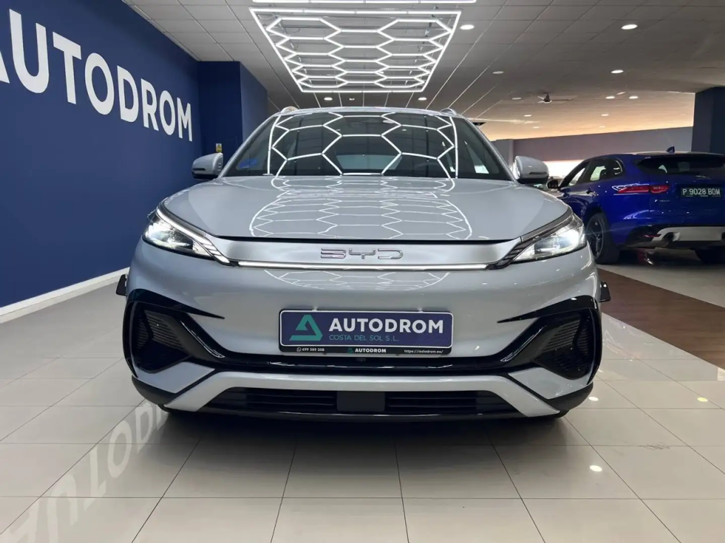 BYD Atto 3 Design 150kW 60kWh Gris - 2