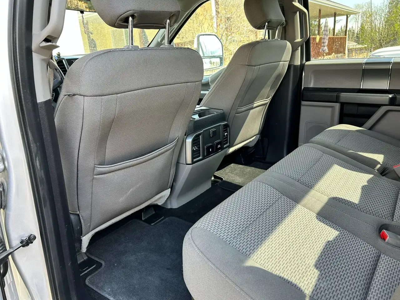 Ford F 350 снимка Ford F 350