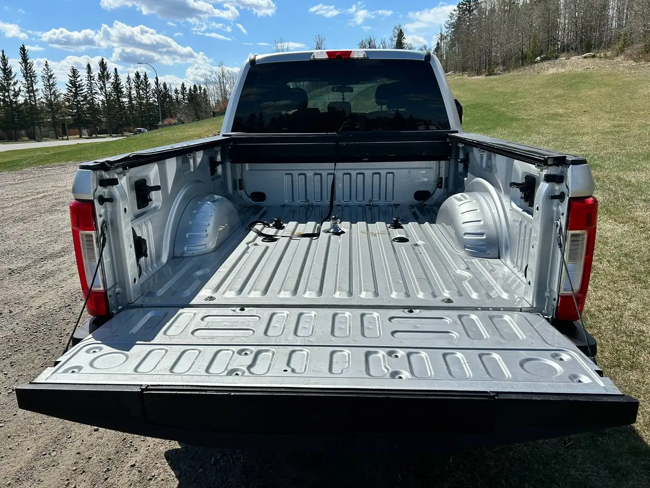 Ford F 350 снимка Ford F 350