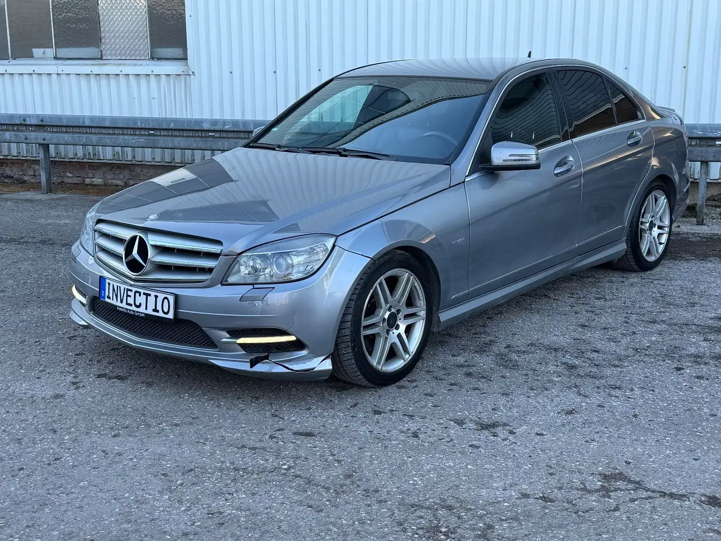 Mercedes-Benz C 200 CDI BlueEfficiency Lim AMG Line Aut. Silber - 1