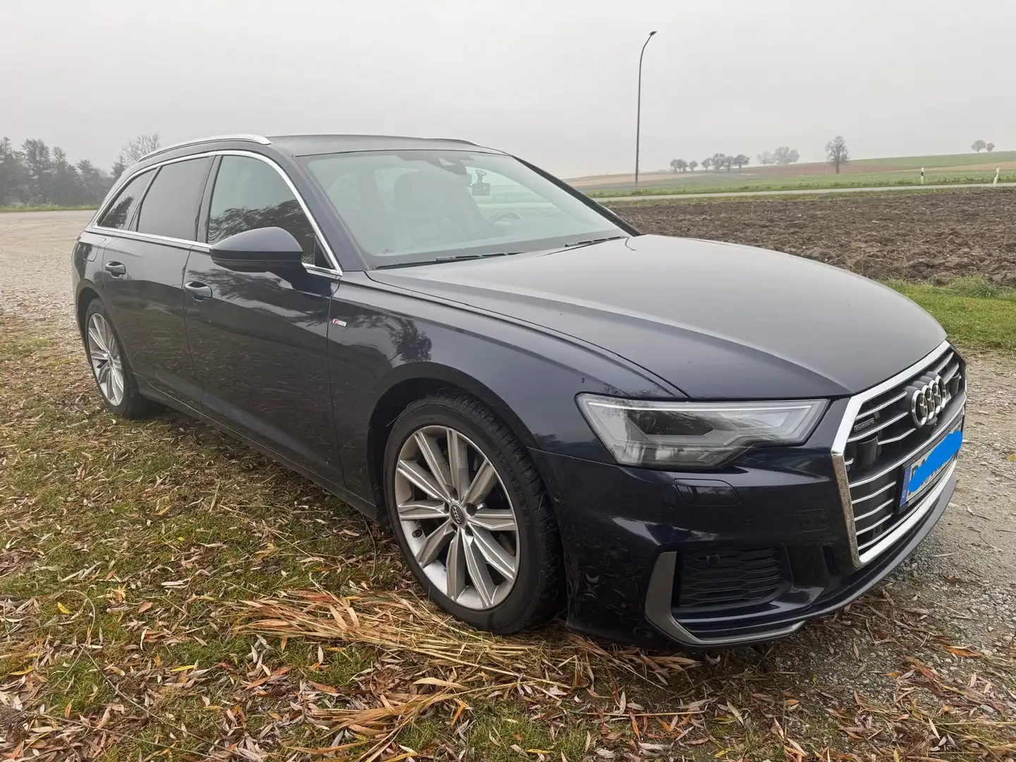 Audi A6 AVANT 50 TDI QU*B&O*360°-AHK-ACC Blau - 2