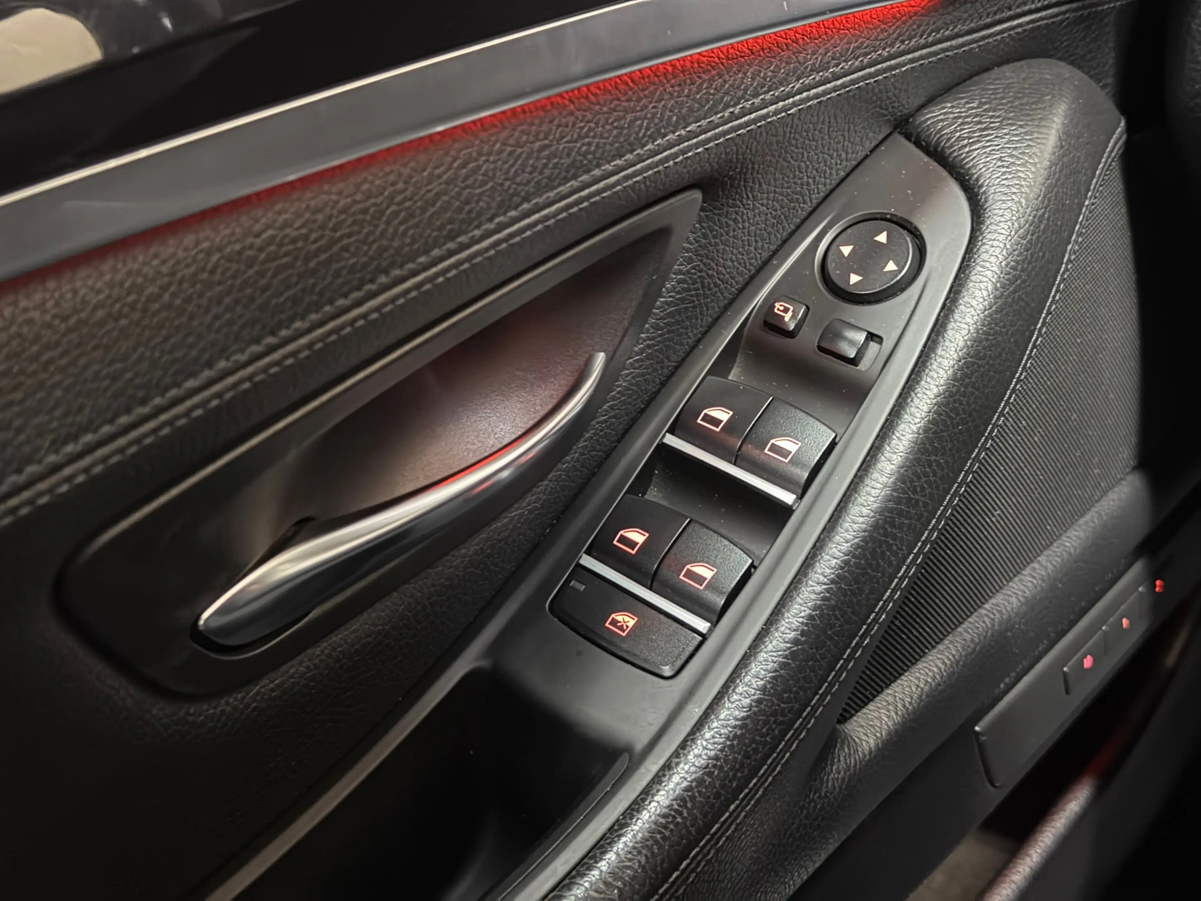 BMW 528 5-serie 528i High Executive 2010 NAP LED LEDER NAV — photo 35