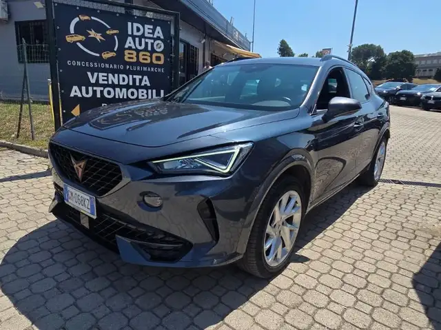Cupra Formentor view 3