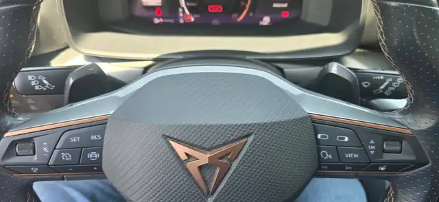 Cupra Formentor view 9