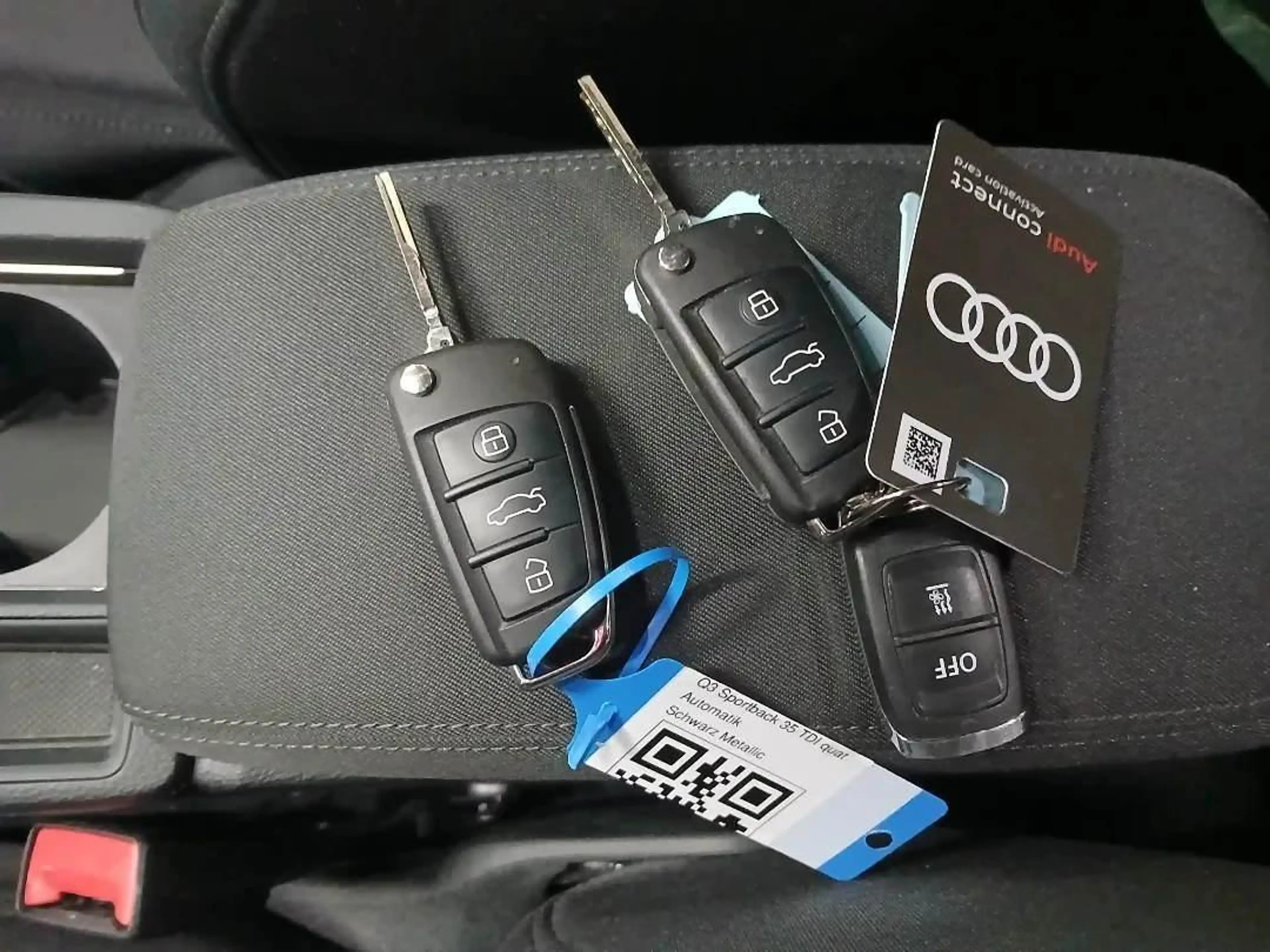 Audi Q3 35 TDI quattro S-Tronic Standhzg Kamera Navi — photo 8