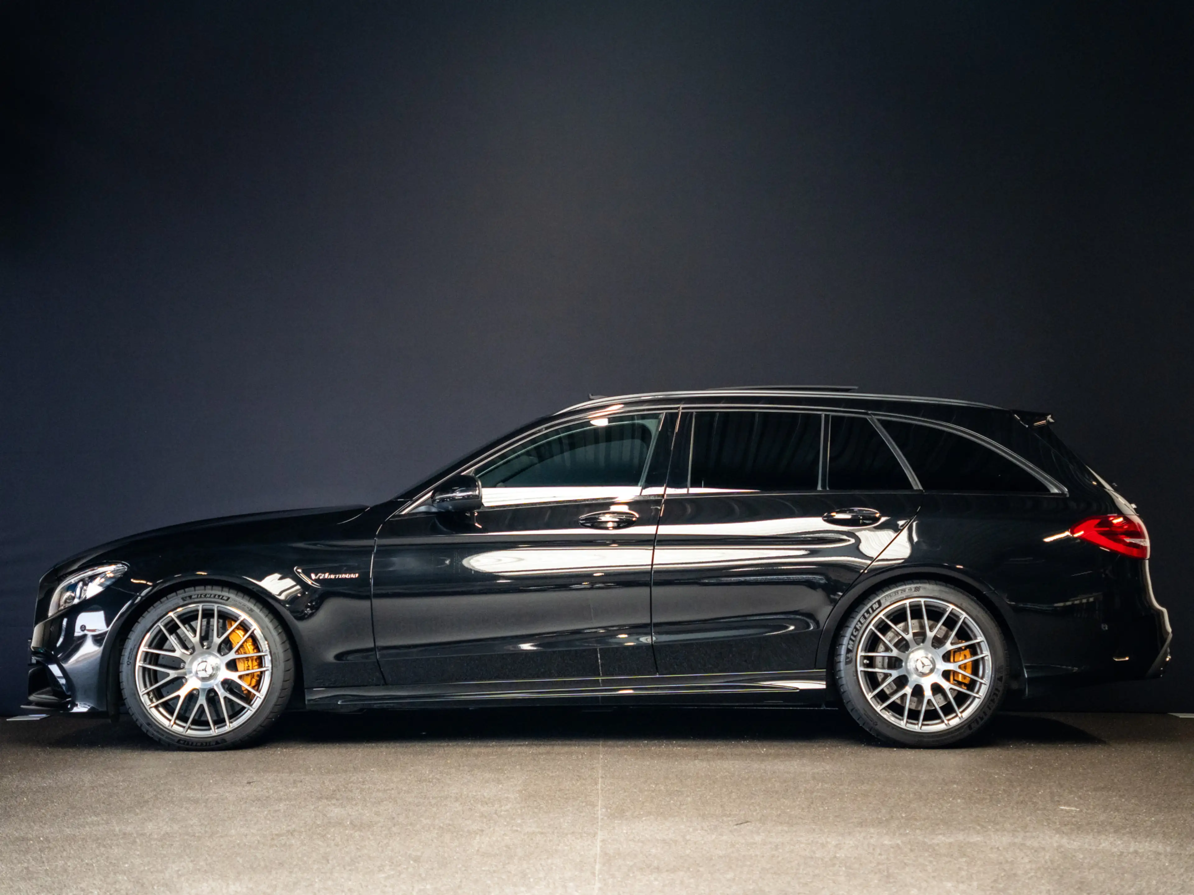 Mercedes-Benz C 63 AMG Estate S Keramisch|carbon int.|360 camera|head-up| — photo 6