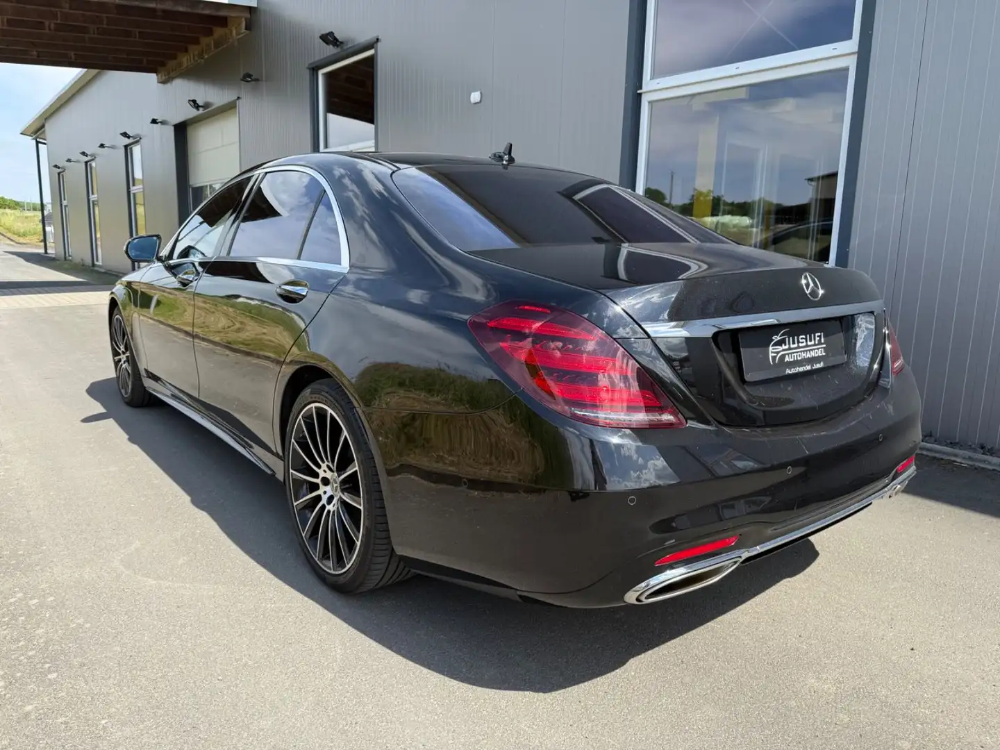 Mercedes-Benz S 560 4Matic Lang AMG /1.Hand/TV/HUD/ Negru - 2