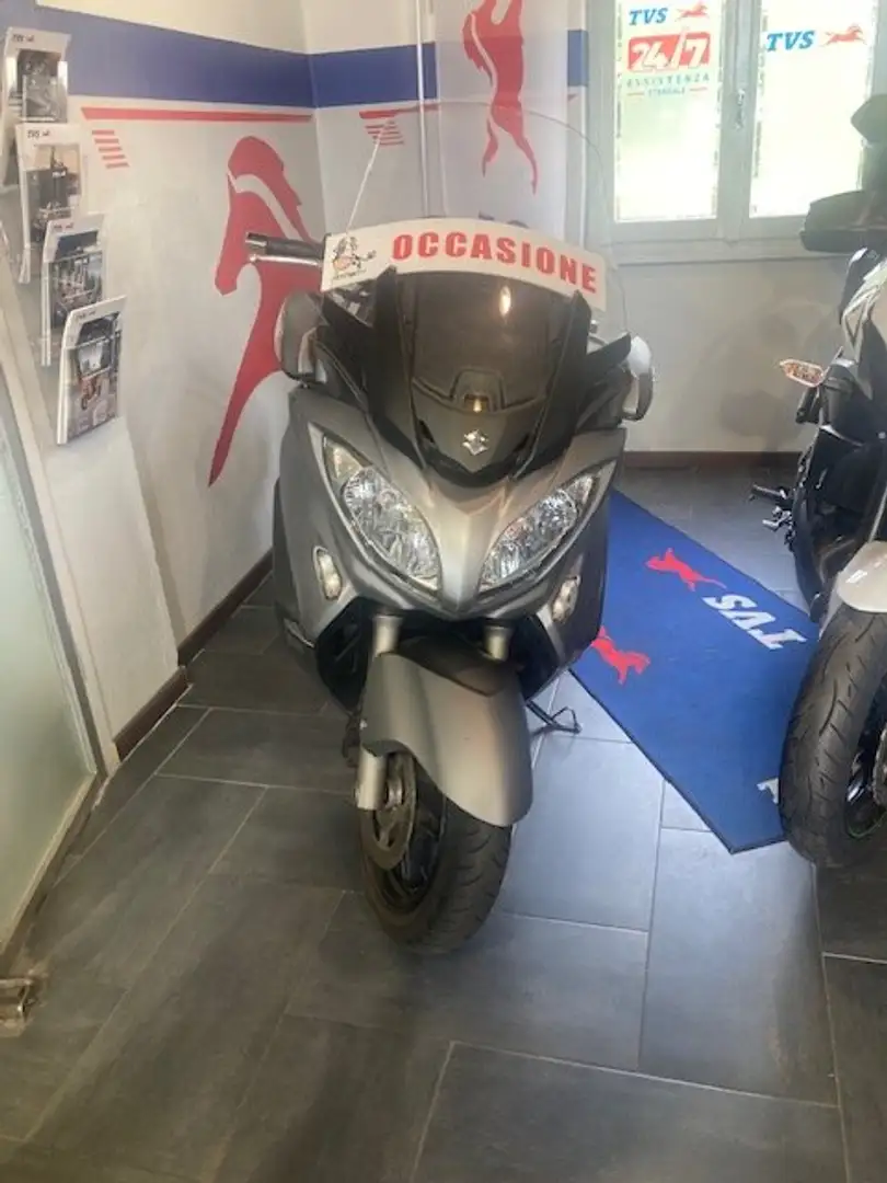 Suzuki Burgman 650 executive Gris - 1