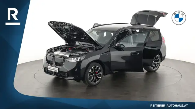 BMW X3 view 9