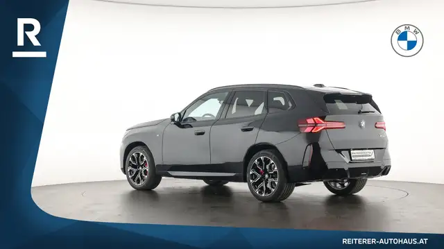 BMW X3 view 4