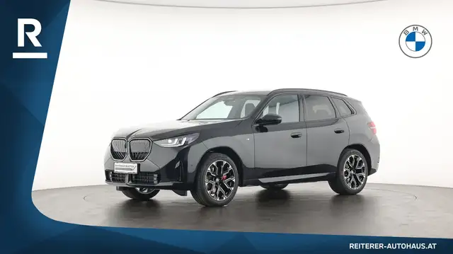 BMW X3 view 3