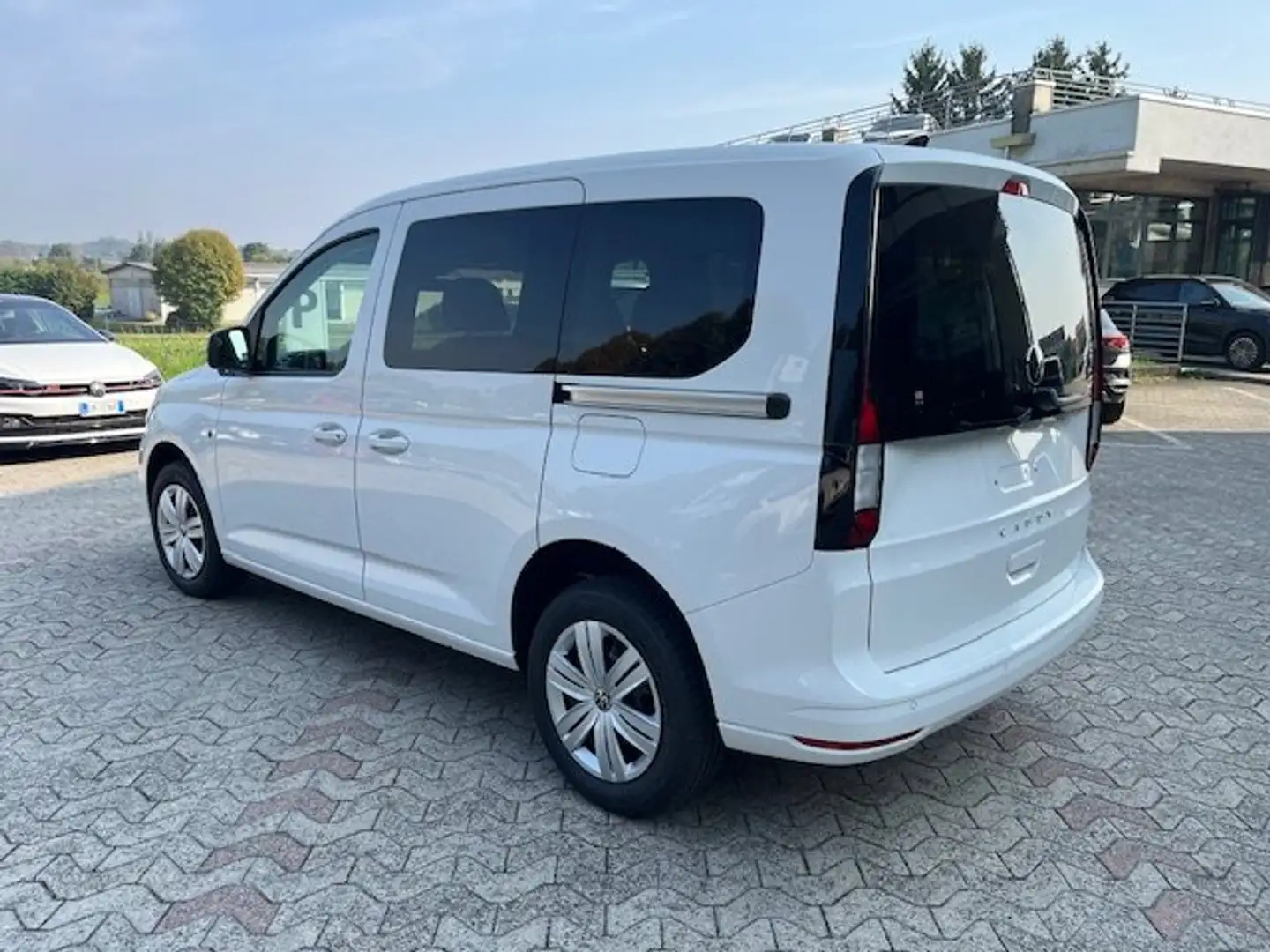 Volkswagen Caddy Space 1.5 TSI 115cv "Benzina Eu 6E" Bianco - 2
