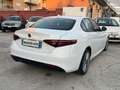 Alfa Romeo Giulia 2.2 t 150cv Bianco - thumbnail 8
