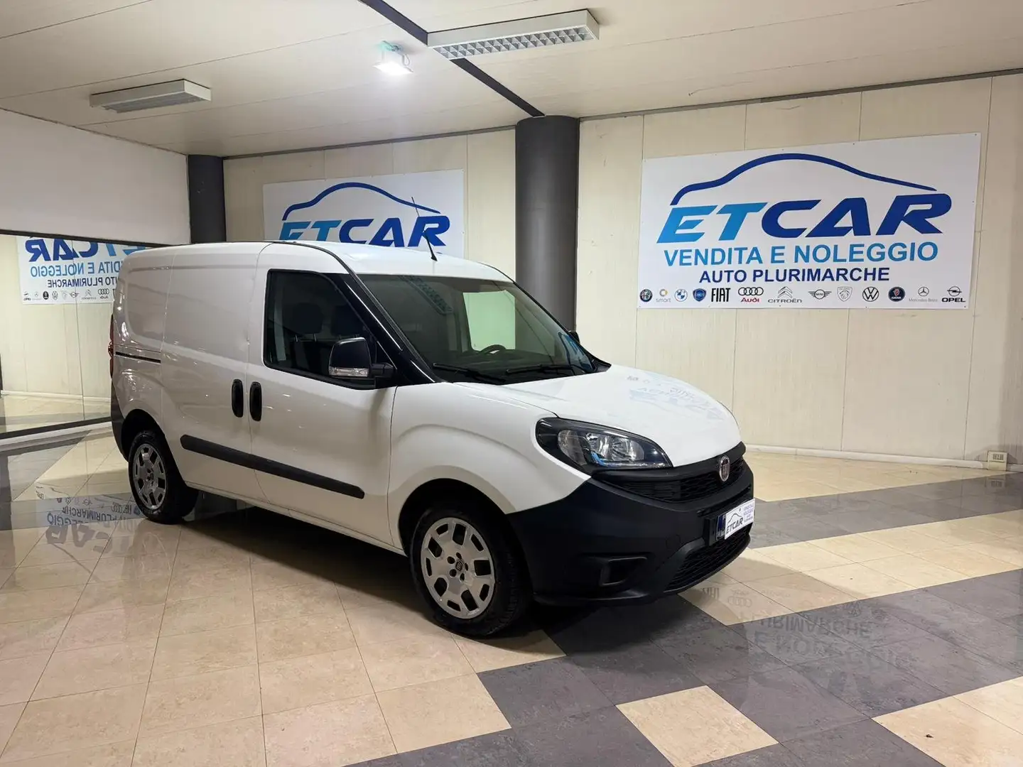 Fiat Doblo Doblo 1.6 16v natural power Active Bianco - 2
