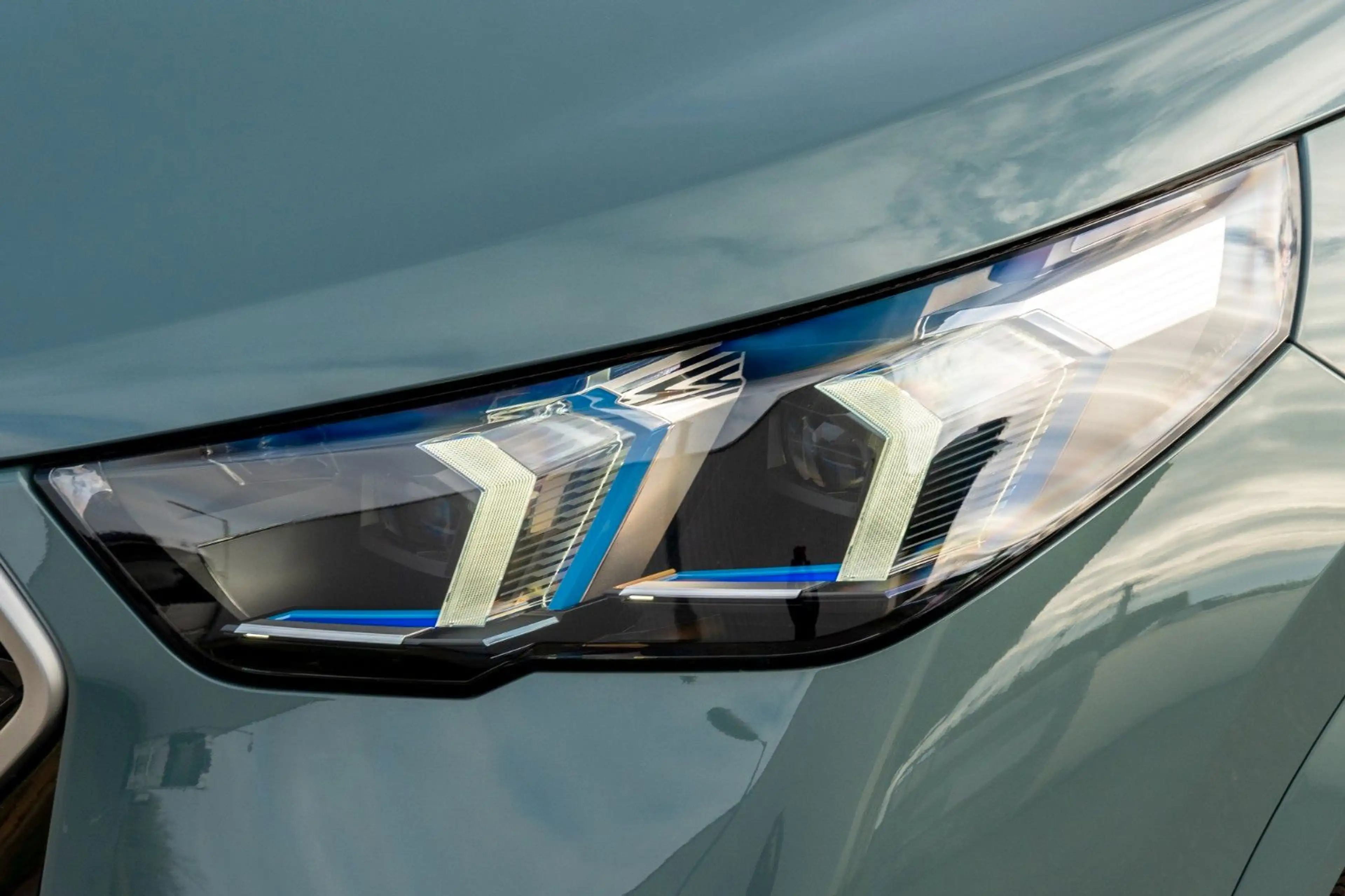 BMW X2 xDrive20d 2026 M .PANO.DR.ASS.LED.PR.ASS.H/K — photo 8