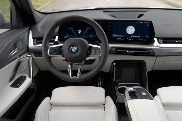 BMW X2 view 13