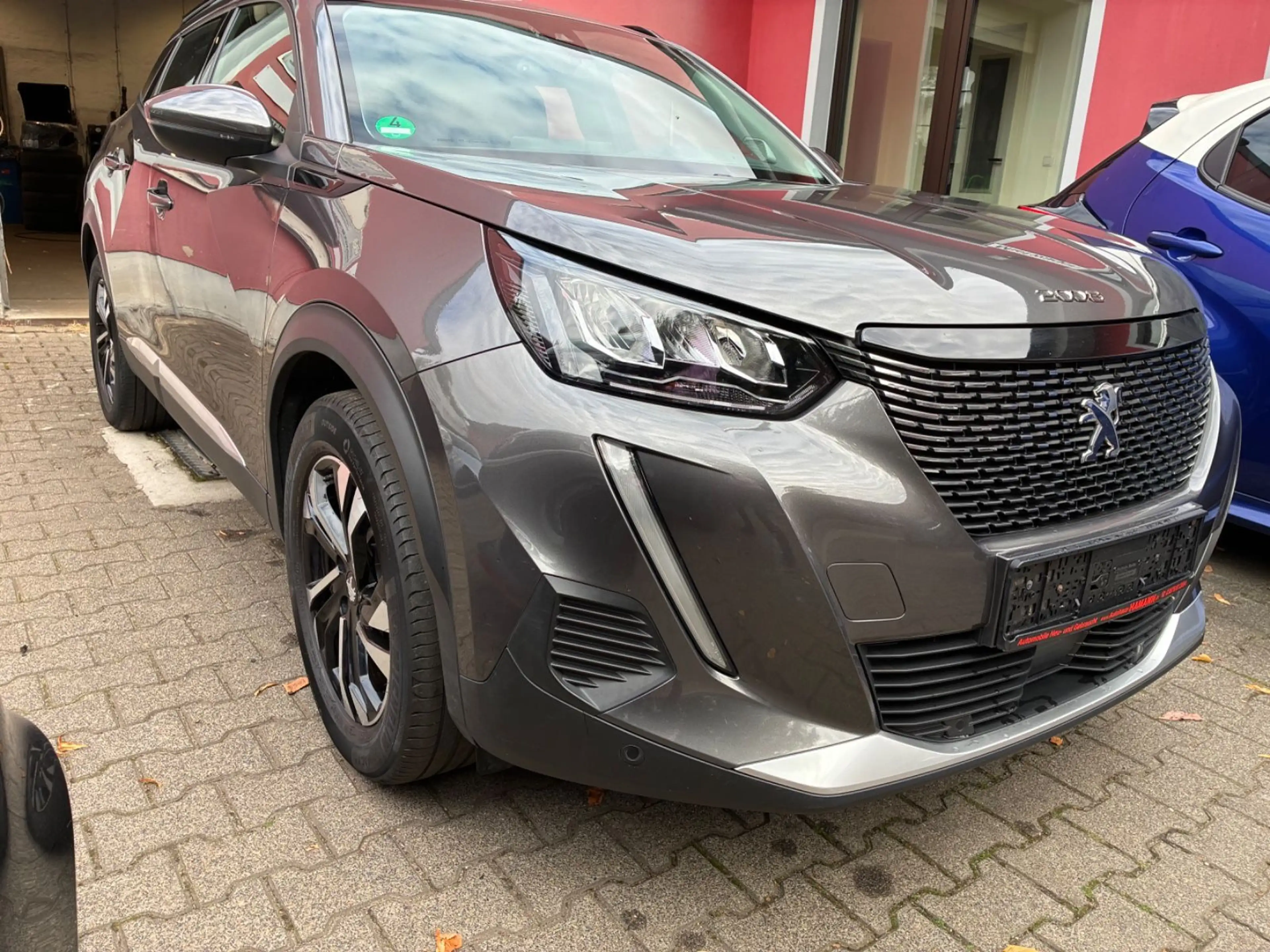 Peugeot 2008 Allure-DAB-CAM-17-Zoll-Alu-TÜV-ZR-NEU- — photo 3