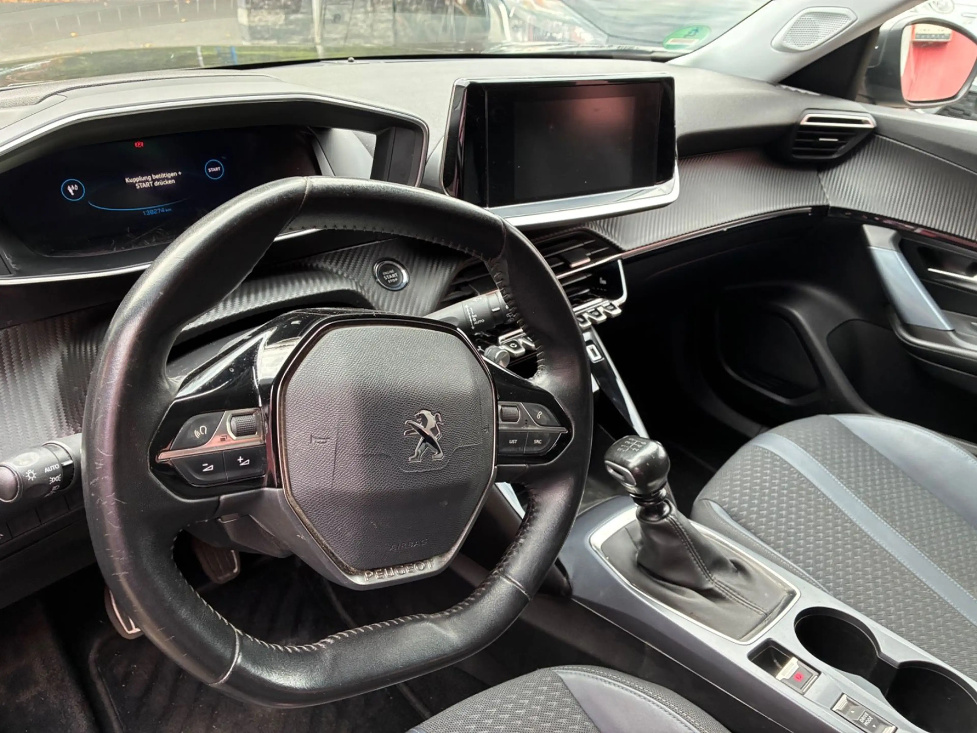 Peugeot 2008 Allure-DAB-CAM-17-Zoll-Alu-TÜV-ZR-NEU- — photo 12