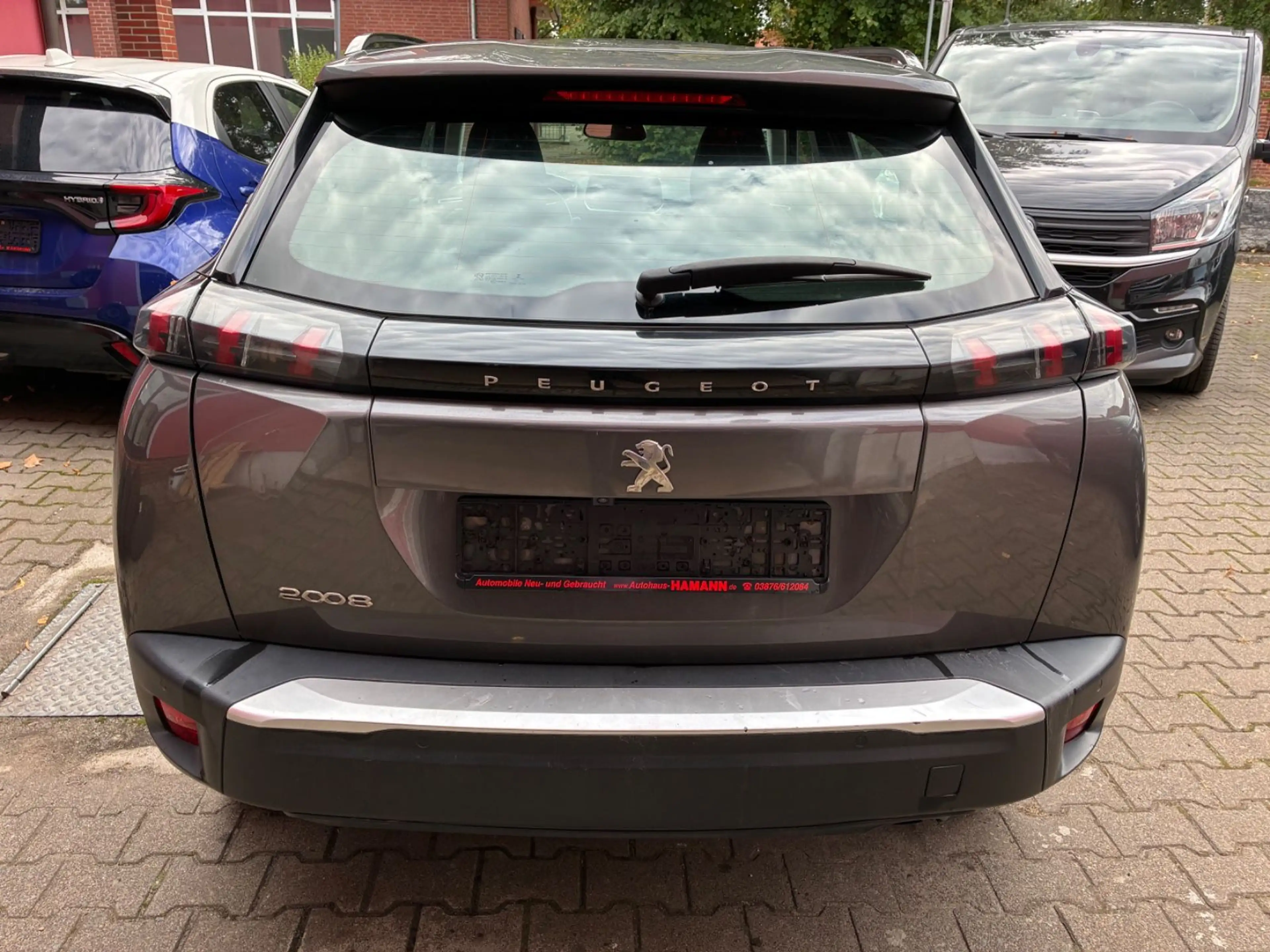 Peugeot 2008 Allure-DAB-CAM-17-Zoll-Alu-TÜV-ZR-NEU- — photo 9